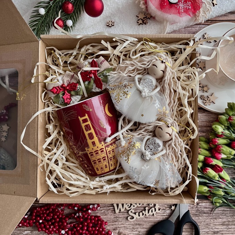 Świąteczny Zestaw Prezentowy - Kubek Aniołek - czerwony